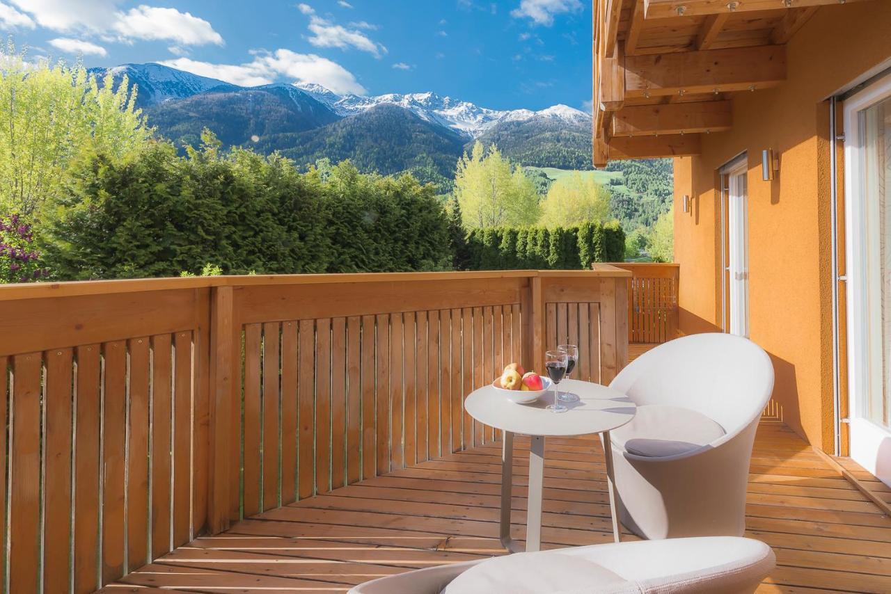 Residence-Garni Haus Tschenett Prato allo Stelvio Exterior photo