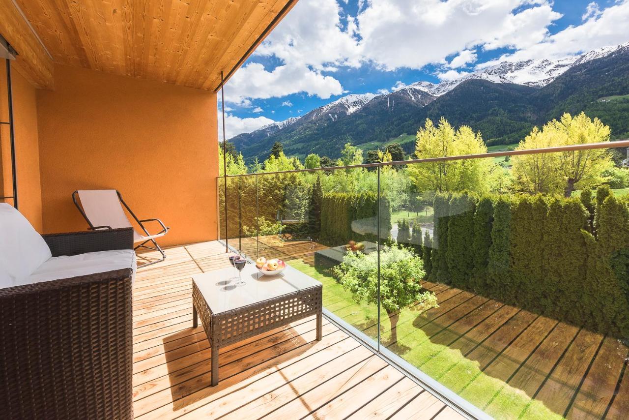 Residence-Garni Haus Tschenett Prato allo Stelvio Exterior photo