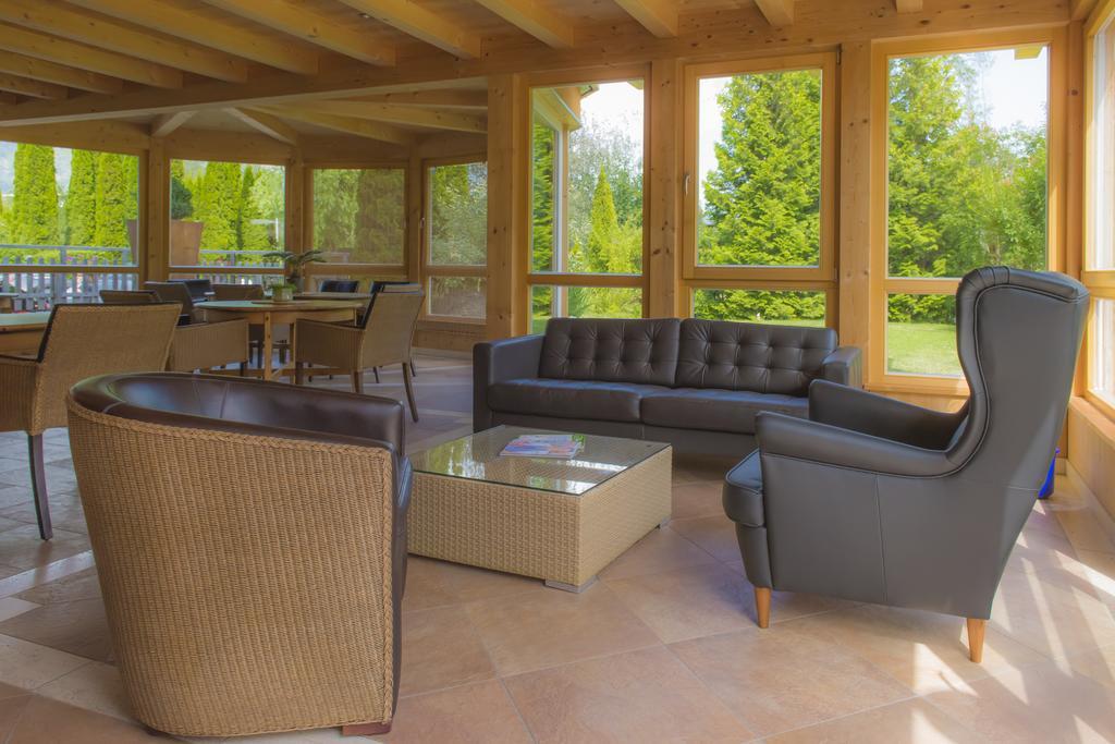 Residence-Garni Haus Tschenett Prato allo Stelvio Exterior photo