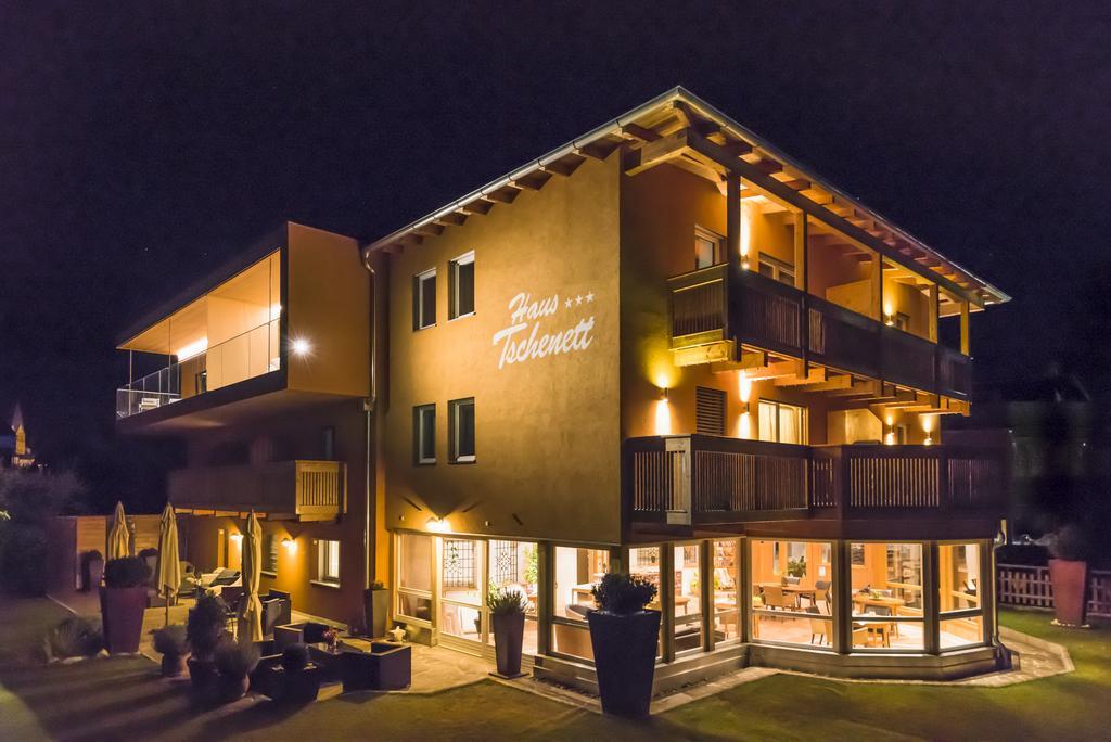 Residence-Garni Haus Tschenett Prato allo Stelvio Exterior photo