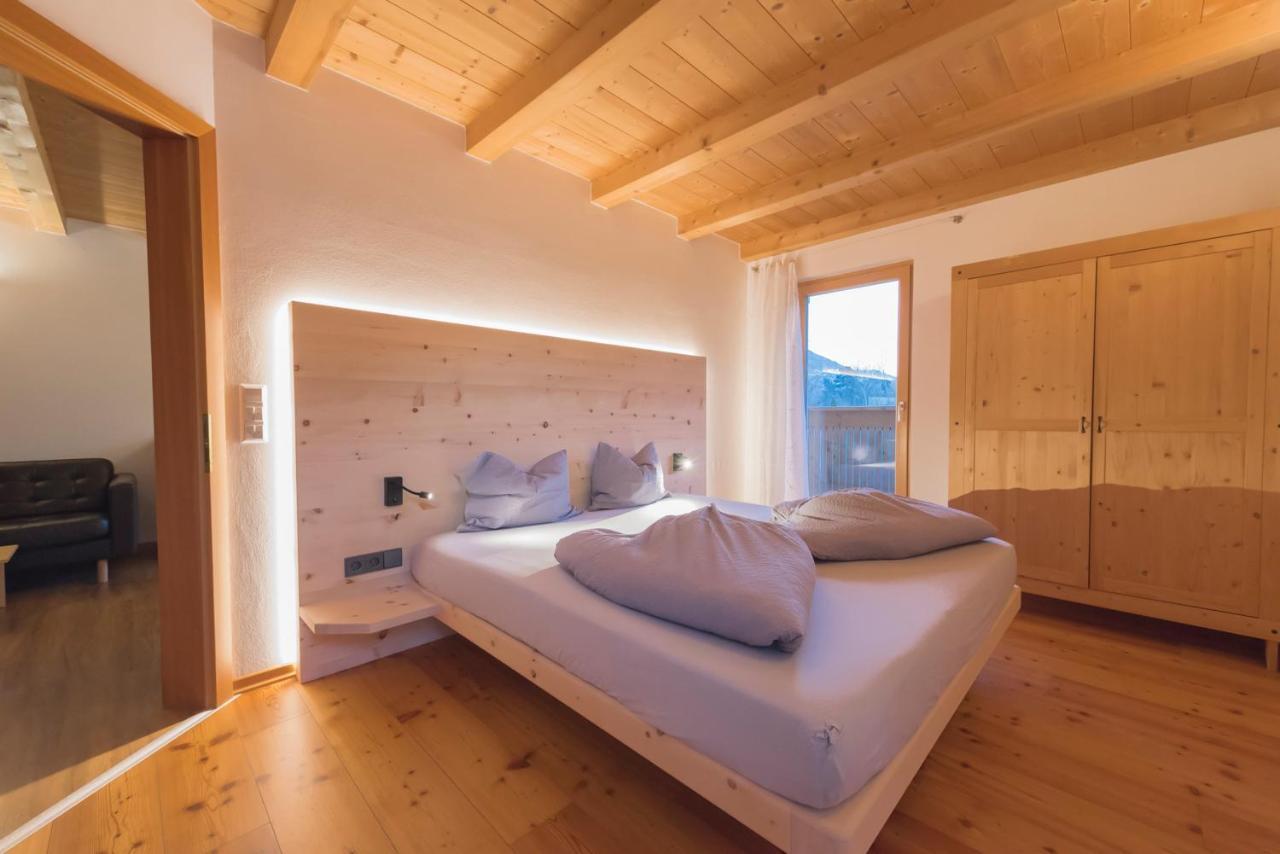 Residence-Garni Haus Tschenett Prato allo Stelvio Exterior photo
